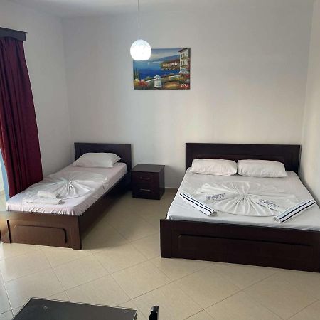 Ferienwohnung Vila Ronaldo Ksamil Exterior foto