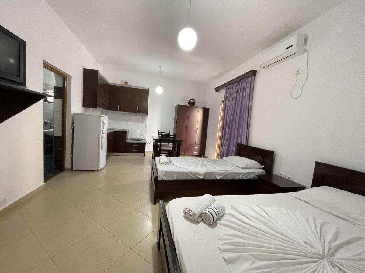 Ferienwohnung Vila Ronaldo Ksamil Exterior foto